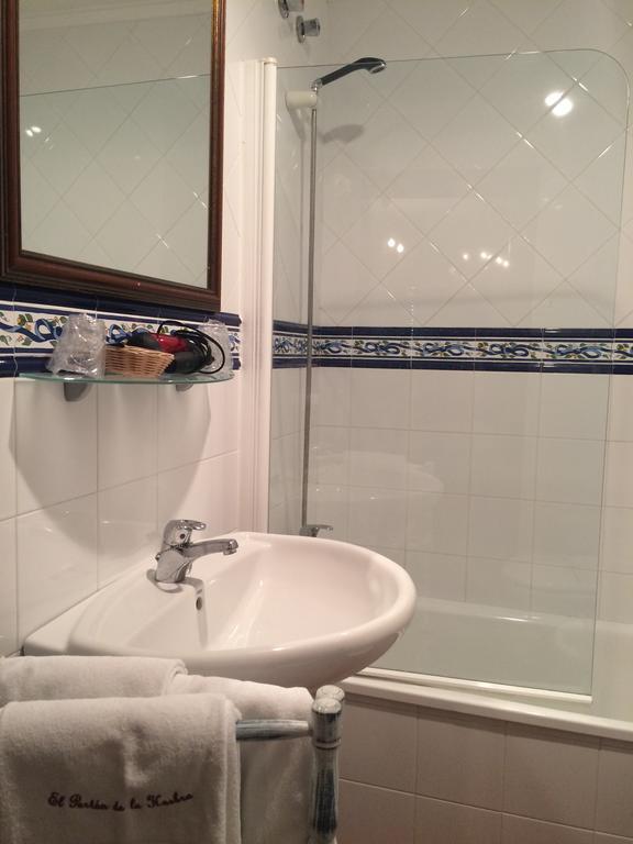El Porton De La Huebra Hotel Vecinos Luaran gambar