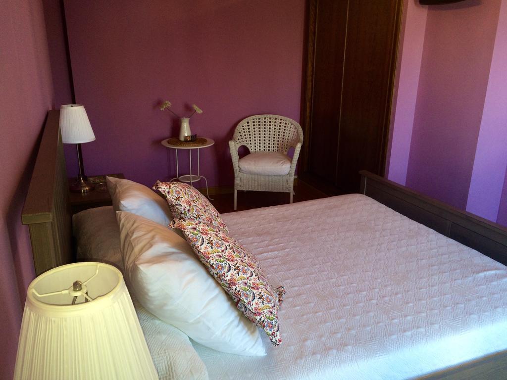 El Porton De La Huebra Hotel Vecinos Luaran gambar