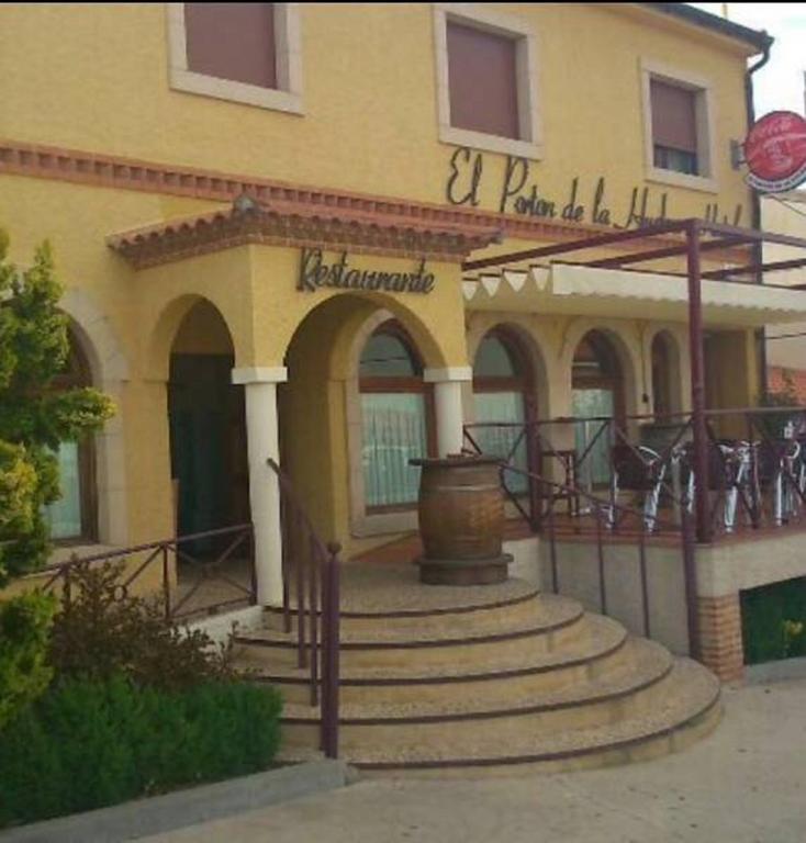 El Porton De La Huebra Hotel Vecinos Luaran gambar